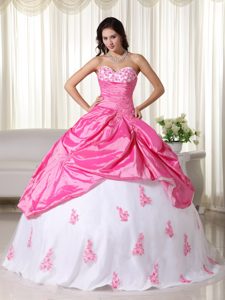 Pink and White Sweetheart Sweet 16 Quinceanera Dress with Appliques