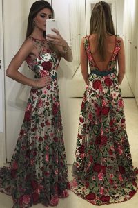 Scoop Sleeveless Sweep Train Lace and Pattern Backless Prom Gown