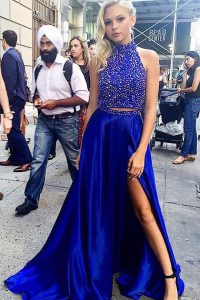 Vintage Sleeveless Satin With Train Sweep Train Zipper Prom Evening Gown in Royal Blue with Beading