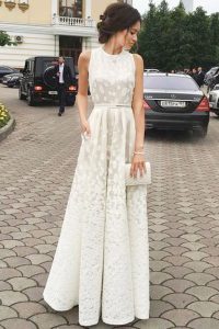 Customized White Zipper Scoop Pleated Celeb Inspired Gowns Lace Sleeveless
