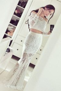 Mermaid Off the Shoulder Lace Prom Dresses White Zipper Long Sleeves Floor Length
