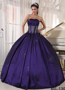 Dark Purple Ruched Strapless Quinceanera Gown Dresses with Beading