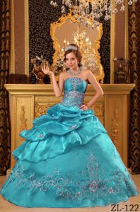 Turquoise Strapless Ball Gown Quinceanera Dress with Appliques and Pick-ups