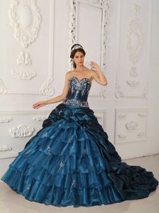 Sweetheart Brush Train Navy Blue Dresses for Quince with Appliques and Layers