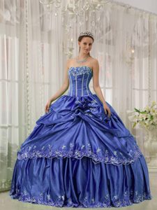 Blue Strapless Quinceanera Formal Dress with Beading and Appliques