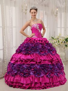 2013 Fuchsia Strapless Quinceanera Dresses with Appliques and Ruffles