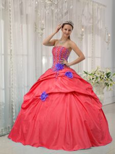 Red Ball Gown Quinceanera Dresses with Beading and Hand Flowers