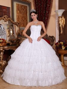 White Ball Gown Strapless and Tulle Quinceanera Dress with Beading