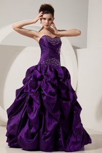 Eggplant Purple Sweetheart Dress for Quince in with Beading for Cheap