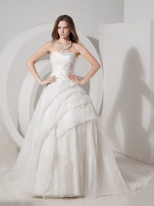Elegant Ruched Sweetheart Court Train Organza Wedding Dress with Appliques