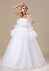 Appliques Decorated Strapless Organza Exclusive 2013 Wedding Dress on Sale