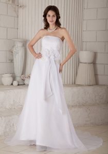 Lovely Strapless Outdoor Wedding Dresses with Beads and