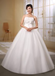 Sweetheart Beaded Tulle Long Nice Wedding Dress with Bowknot