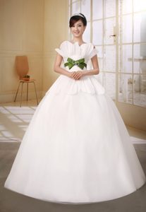 Strapless neckline Organza Perfect Wedding Dress with Olive Green Belt