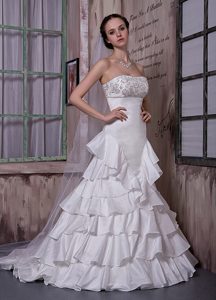 Appliqued Brush Train Discount Wedding Dress with Ruffled Layers