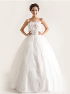 Strapless Sleeveless Lace Up Wedding Dress White Organza