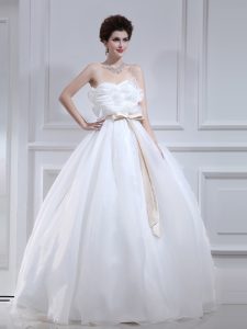 Traditional Floor Length Lace Up Bridal Gown White for Wedding Party with Ruffles and Sashes ribbons