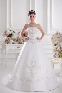 Brush Train A-line Wedding Gown White Strapless Satin Sleeveless Zipper
