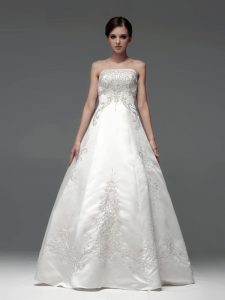 Floor Length White Wedding Dresses Satin Sleeveless Embroidery