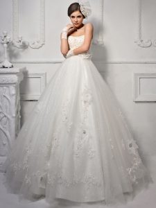 White Tulle Lace Up Wedding Dress Sleeveless Floor Length Beading and Appliques and Hand Made Flower