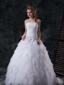 Luxury White Sleeveless Tulle Brush Train Lace Up Bridal Gown for Wedding Party