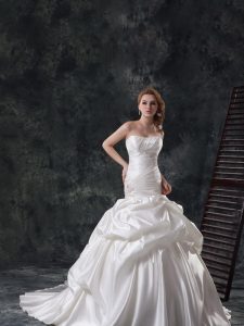 Free and Easy Mermaid White Sleeveless Beading and Ruching and Pick Ups Lace Up Wedding Gowns