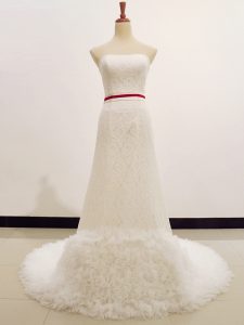 Lace Sleeveless Wedding Dress Sweep Train and Lace