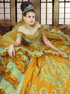Pretty Off the Shoulder Gold Lace Up 15 Quinceanera Dress Embroidery Sleeveless Floor Length
