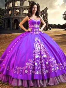 Best Selling Sleeveless Lace Up Floor Length Embroidery Quinceanera Gowns