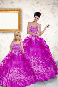 Pick Ups Ball Gowns Ball Gown Prom Dress Purple Strapless Taffeta Sleeveless Floor Length Lace Up