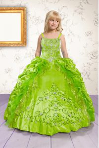 Fancy Sleeveless Satin Floor Length Lace Up Little Girls Pageant Gowns in Apple Green with Beading and Appliques and Pic