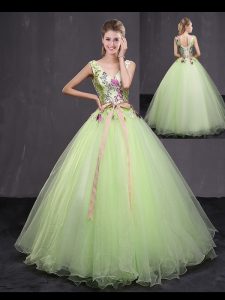 Delicate Sleeveless Floor Length Appliques and Belt Lace Up Vestidos de Quinceanera with Yellow Green