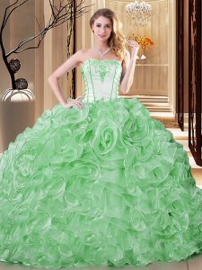 Dramatic Sleeveless Embroidery and Ruffles Lace Up Quinceanera Dress